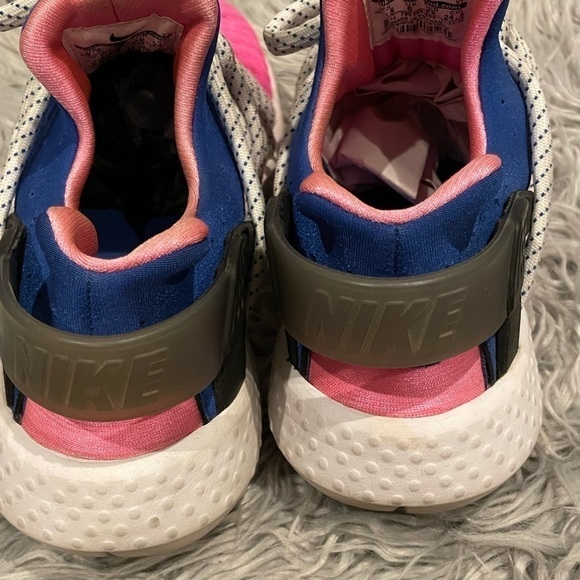 Nike | Huarache NM | Pink + Blue Sneakers | Women’s Size 6.5 - Picture 6 of 9